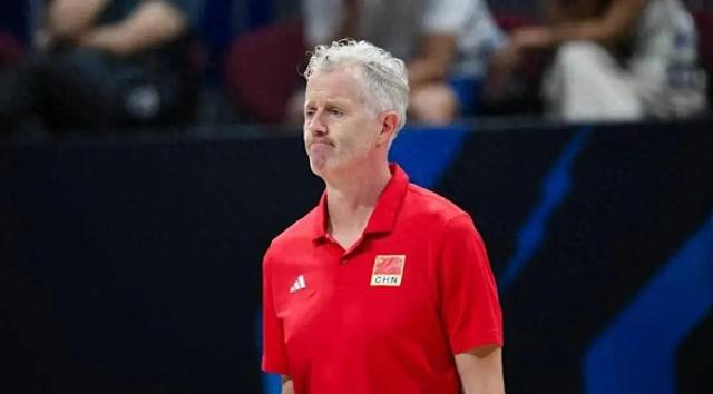 世界杯比赛直播地址-男排首批集训掀“青春风暴”！谁能留到最后？排超最佳仅2人入选|中国男排|王滨|温子华|余翔|胡翰林_新浪体育_新浪新闻